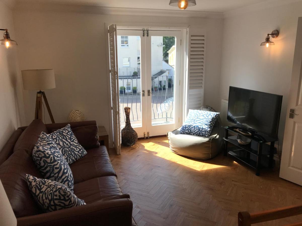איסטבורן The Beach House Holiday Apartments מראה חיצוני תמונה